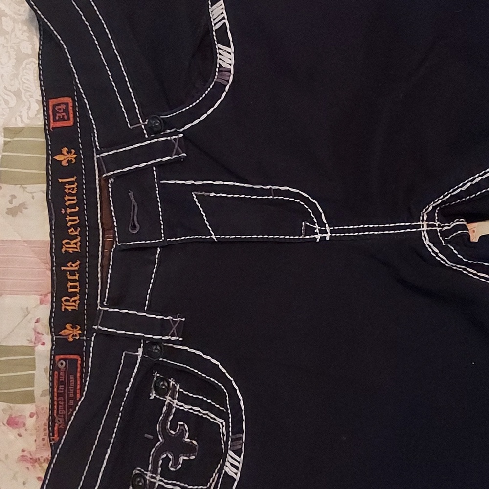 Mens Rock Revival jeans 34
